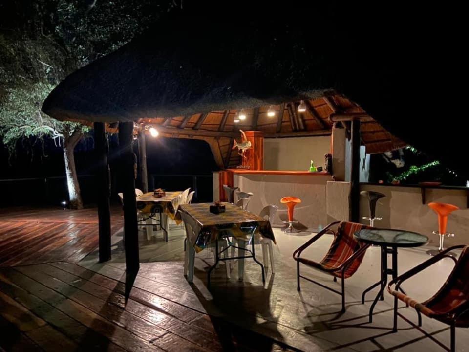 White Sands Lodge